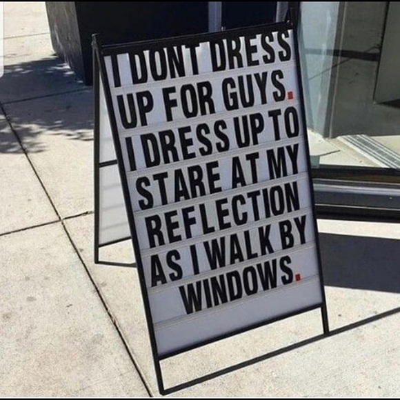 Meet your Posher, Veronica - Picture 3 of 16